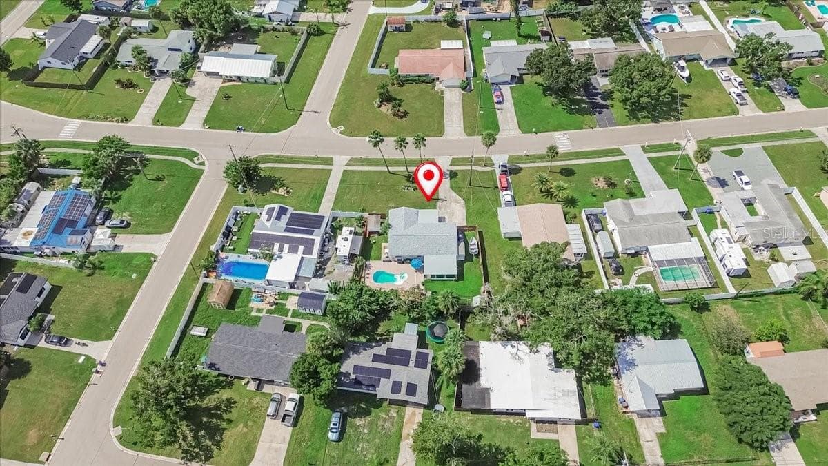 Single Family Residence at 6205 FAIRWAY BLVD, APOLLO BEACH, photo 36 of 42