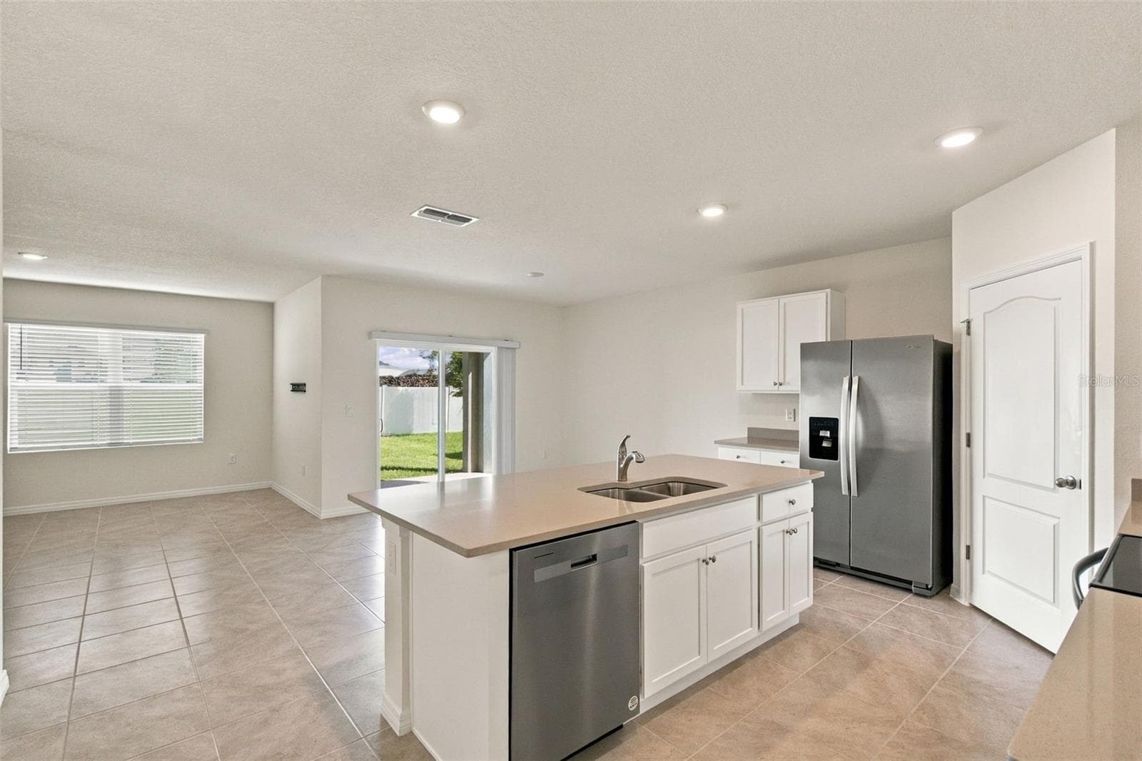 Kitchen 3rd angle angle - 2566 TRINIDAD RD, HAINES CITY