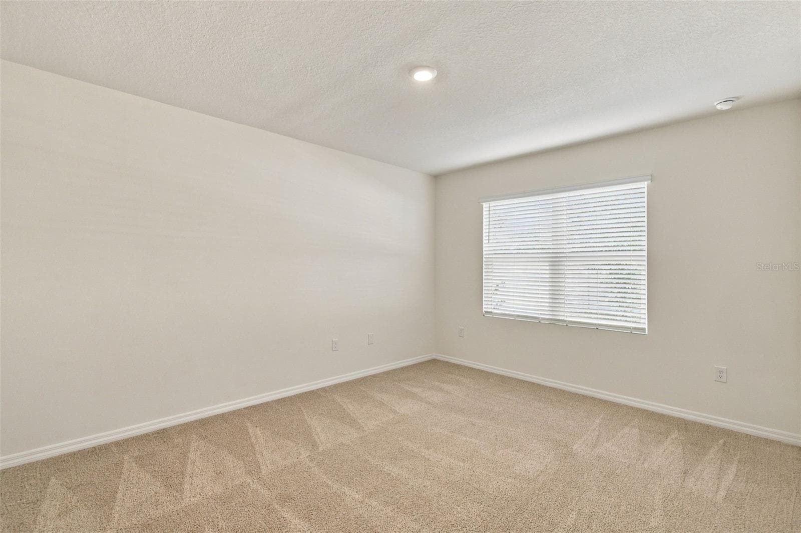 Master bedroom - 2566 TRINIDAD RD, HAINES CITY