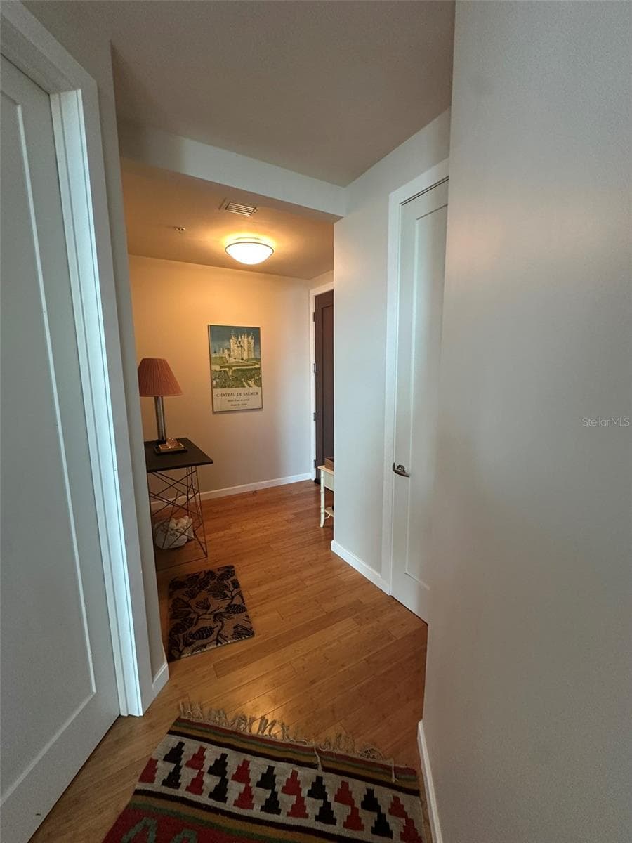 Condominium at 400 4TH AVE S #1207, ST PETERSBURG, photo 12 of 56