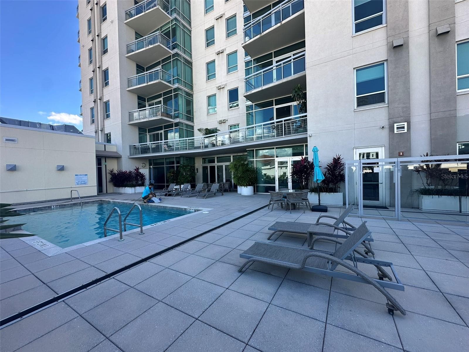 Condominium at 400 4TH AVE S #1207, ST PETERSBURG, photo 50 of 56