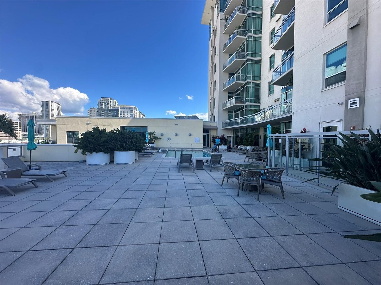 Condominium at 400 4TH AVE S #1207, ST PETERSBURG, photo 54 of 56