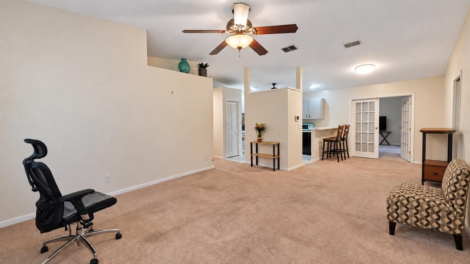 Living Room-B - 5636 BEECH ST, ZEPHYRHILLS
