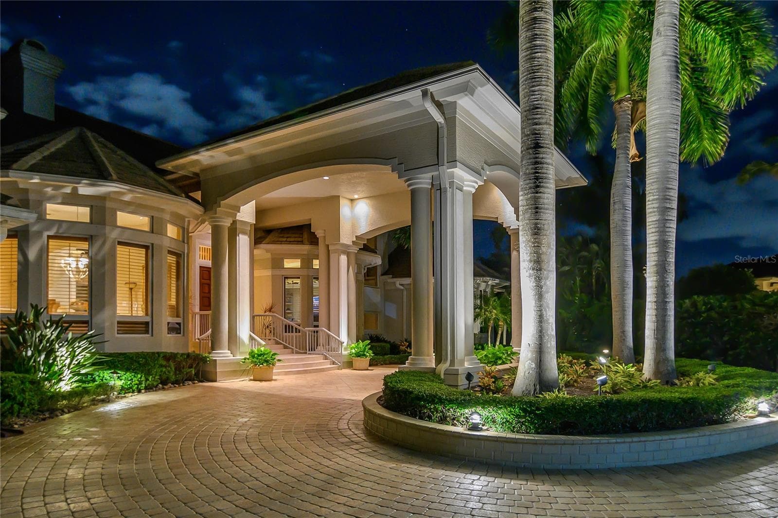 Single Family Residence at 27201 IBIS COVE CT, BONITA SPRINGS, photo 5 of 47