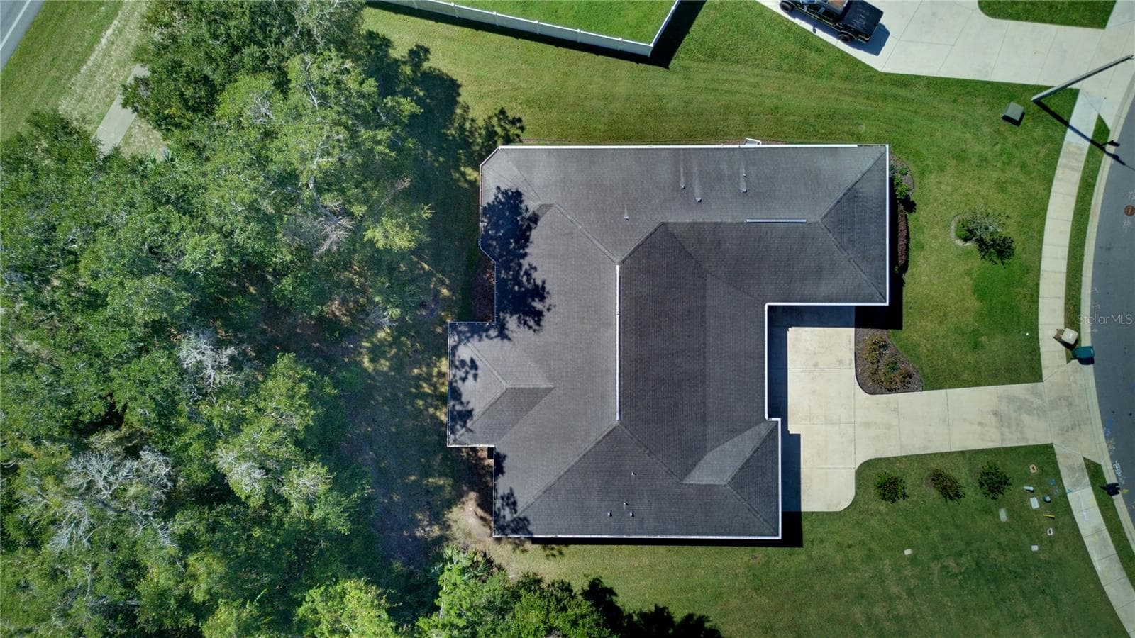 Single Family Residence at 4030 SE 23RD ST, OCALA, photo 2 of 74