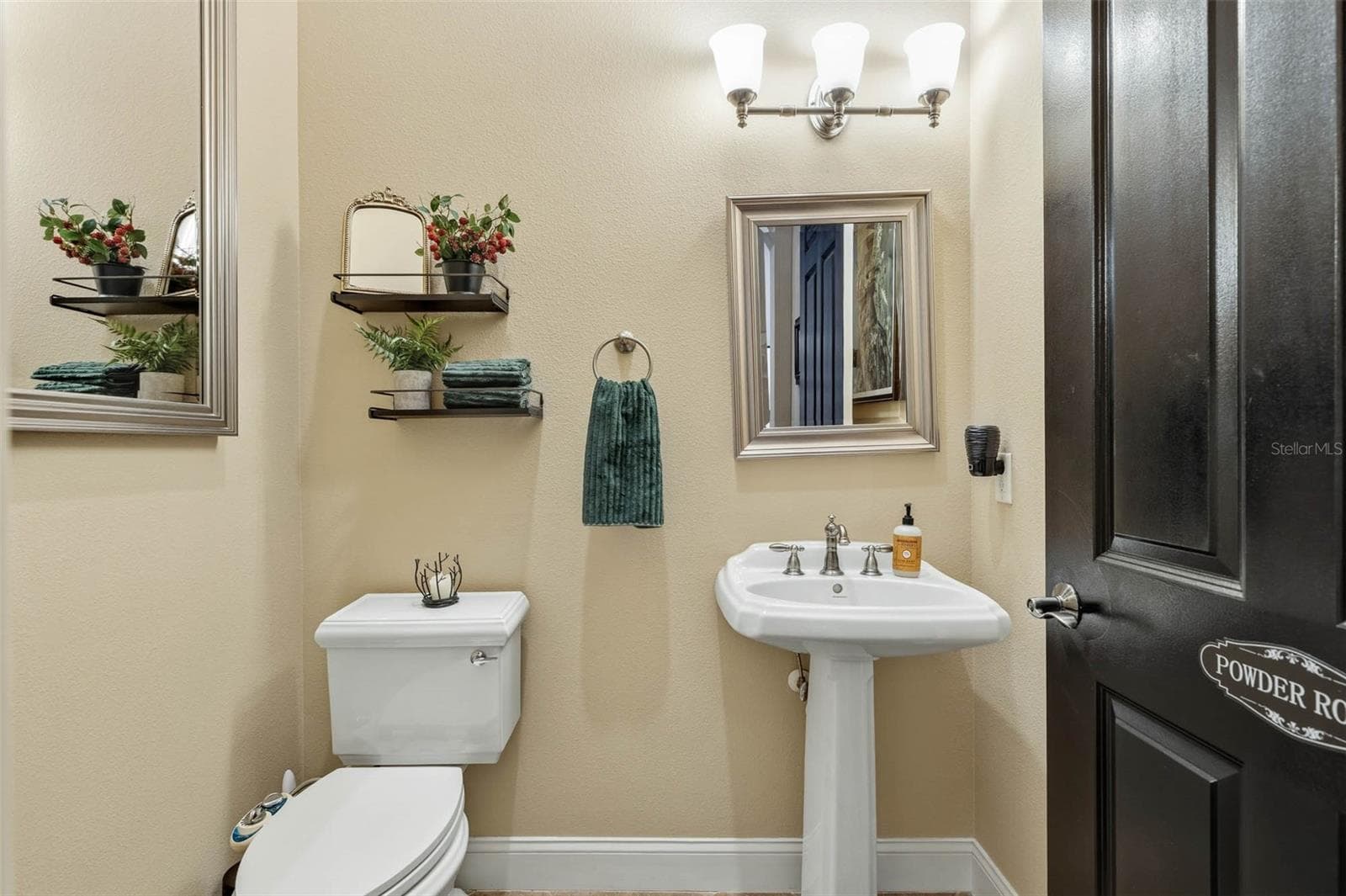 Single Family Residence at 6084 SUMMIT VIEW DR, BROOKSVILLE, photo 16 of 100