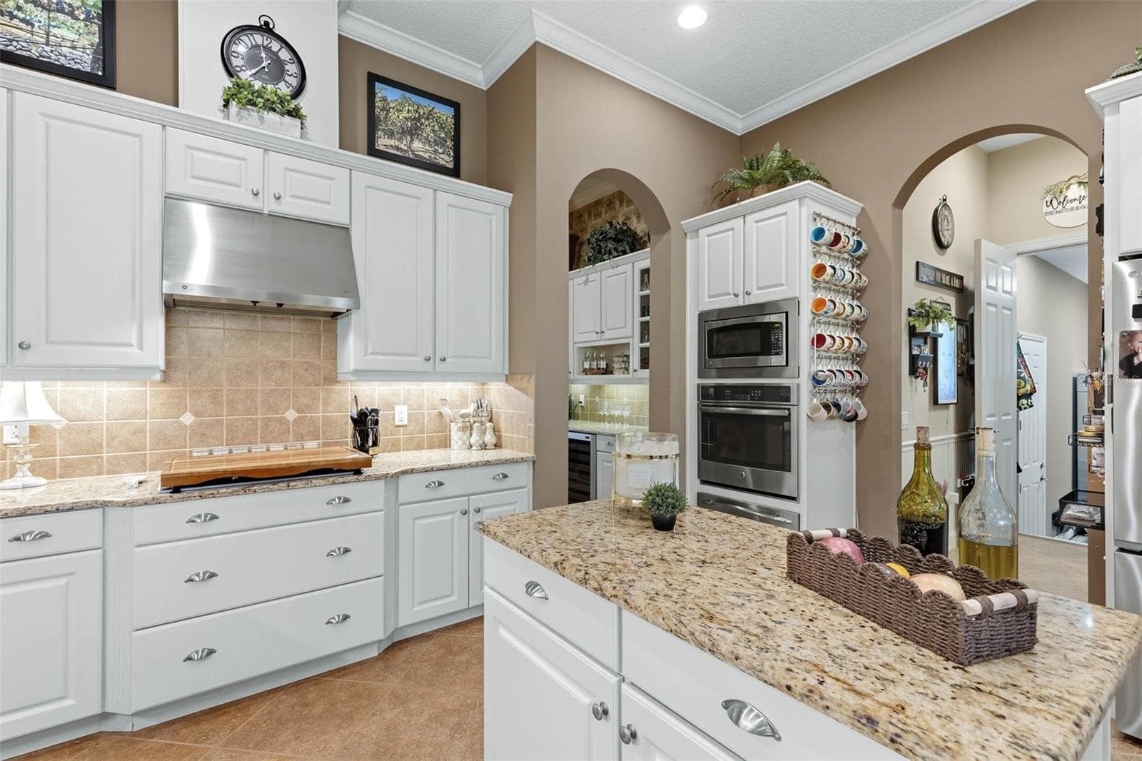 Single Family Residence at 6084 SUMMIT VIEW DR, BROOKSVILLE, photo 26 of 100