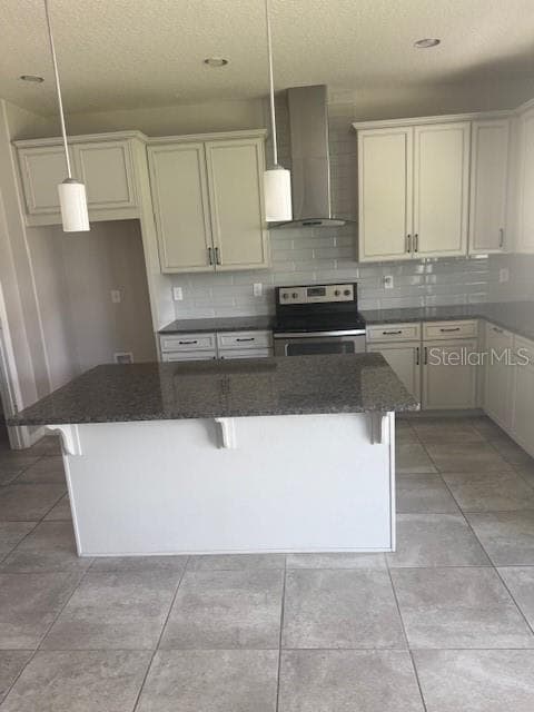 The Chef in your house will Enjoy this Spacious Kitchen with UpgradedCabinets and a separate Island. - 2513 ANNACELLA AVE, KISSIMMEE