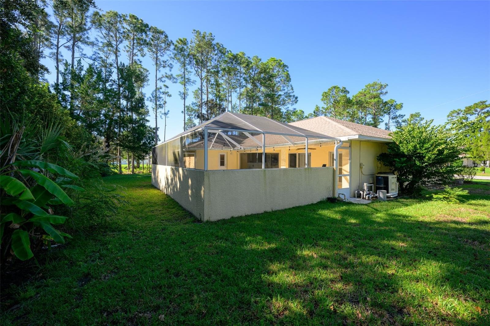 Single Family Residence at 66 EDITH POPE DR, PALM COAST, photo 8 of 47