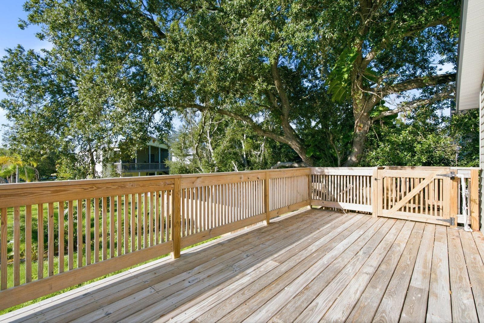 Primary Bedroom Balcony - 305 CRYSTAL BEACH AVE, CRYSTAL BEACH