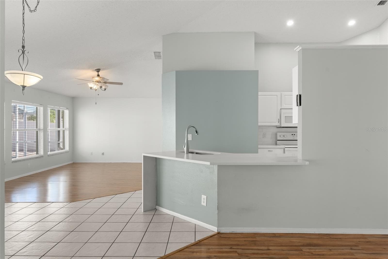 Single Family Residence at 2736 SPRINGFIELD DR, OCOEE, photo 12 of 48