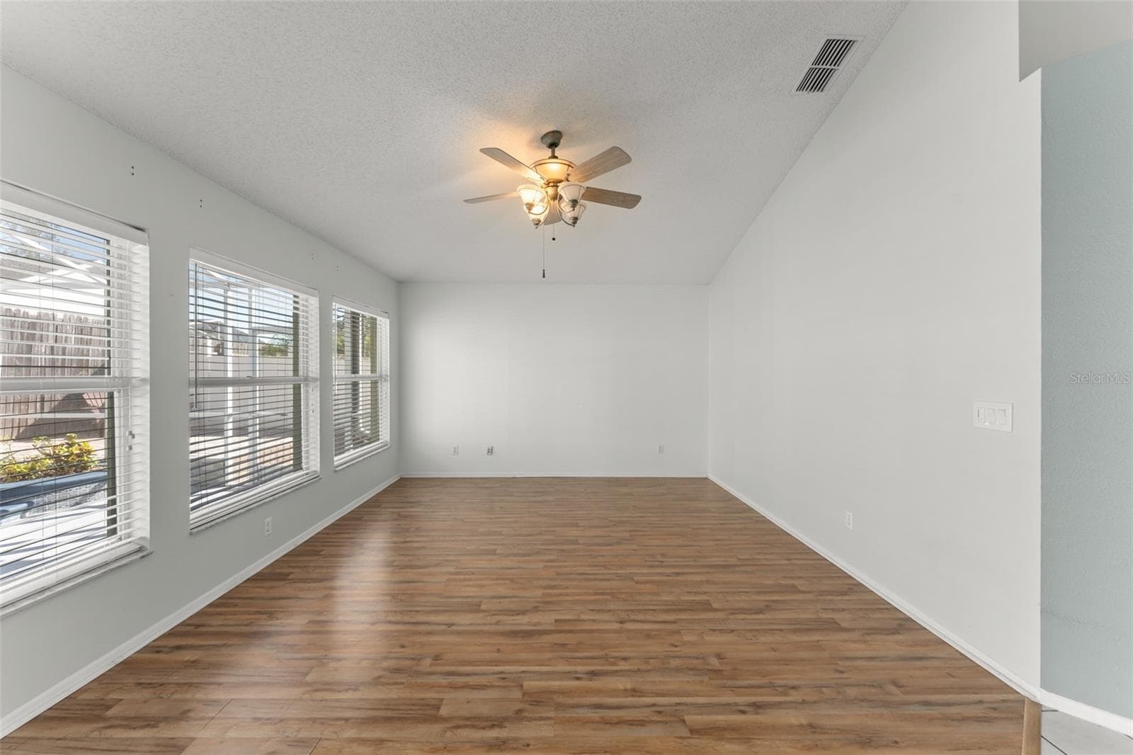 Single Family Residence at 2736 SPRINGFIELD DR, OCOEE, photo 17 of 48