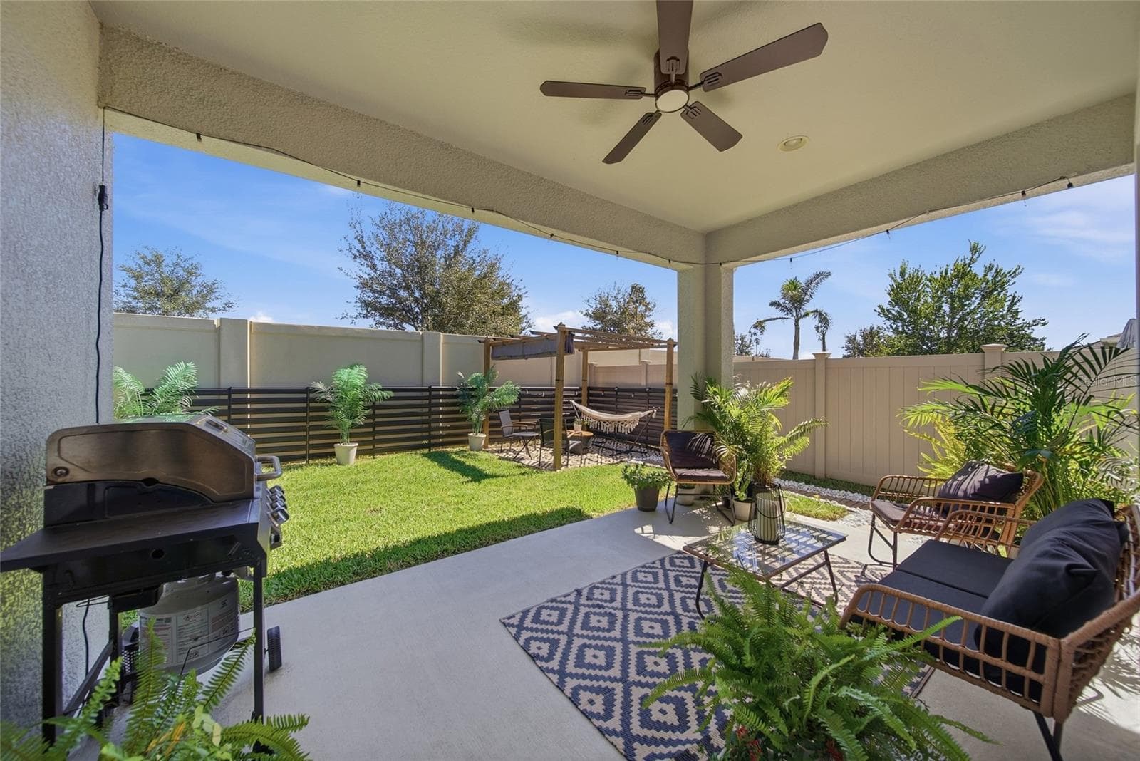 Single Family Residence at 29218 PERILLI PL, WESLEY CHAPEL, photo 22 of 31