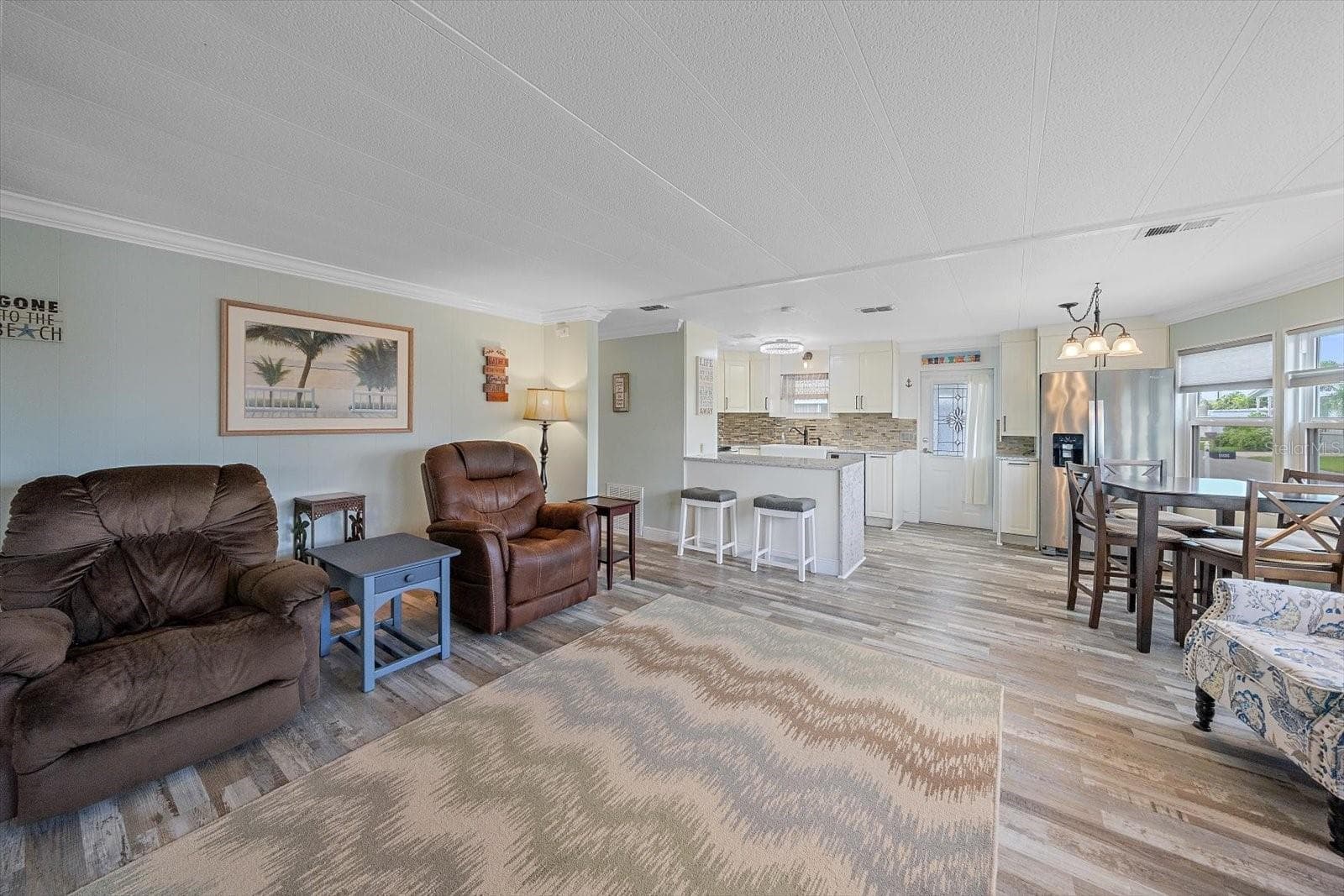 Mobile Home at 102 DEL RIO DR, PALMETTO, photo 10 of 24