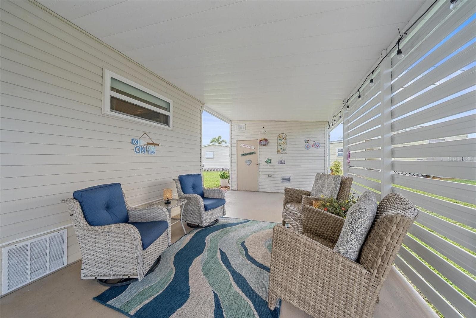 Mobile Home at 102 DEL RIO DR, PALMETTO, photo 21 of 24