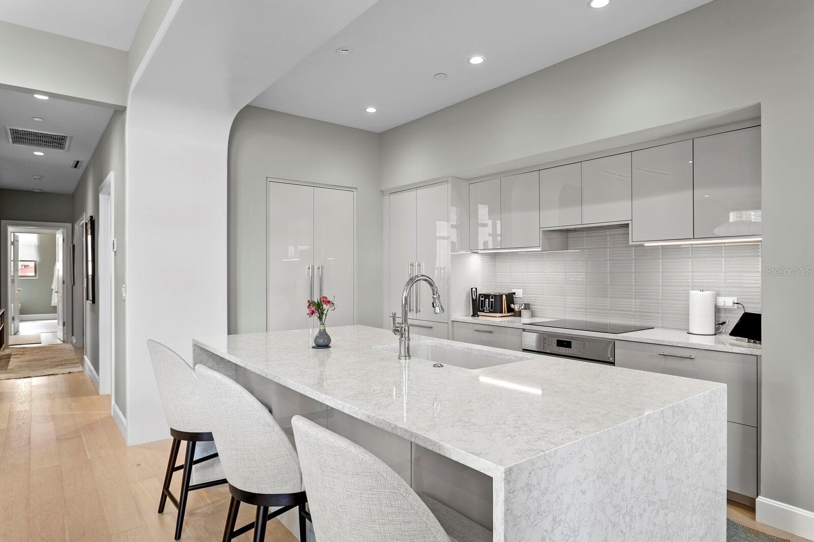 Condominium at 126 4TH AVE NE #502, ST PETERSBURG, photo 13 of 71