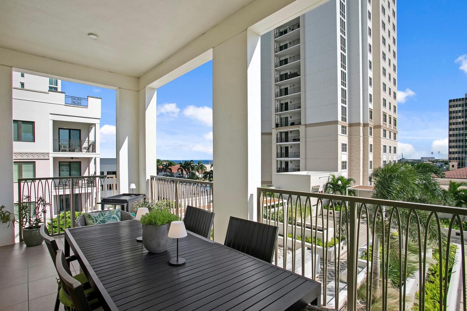 Condominium at 126 4TH AVE NE #502, ST PETERSBURG, photo 21 of 71