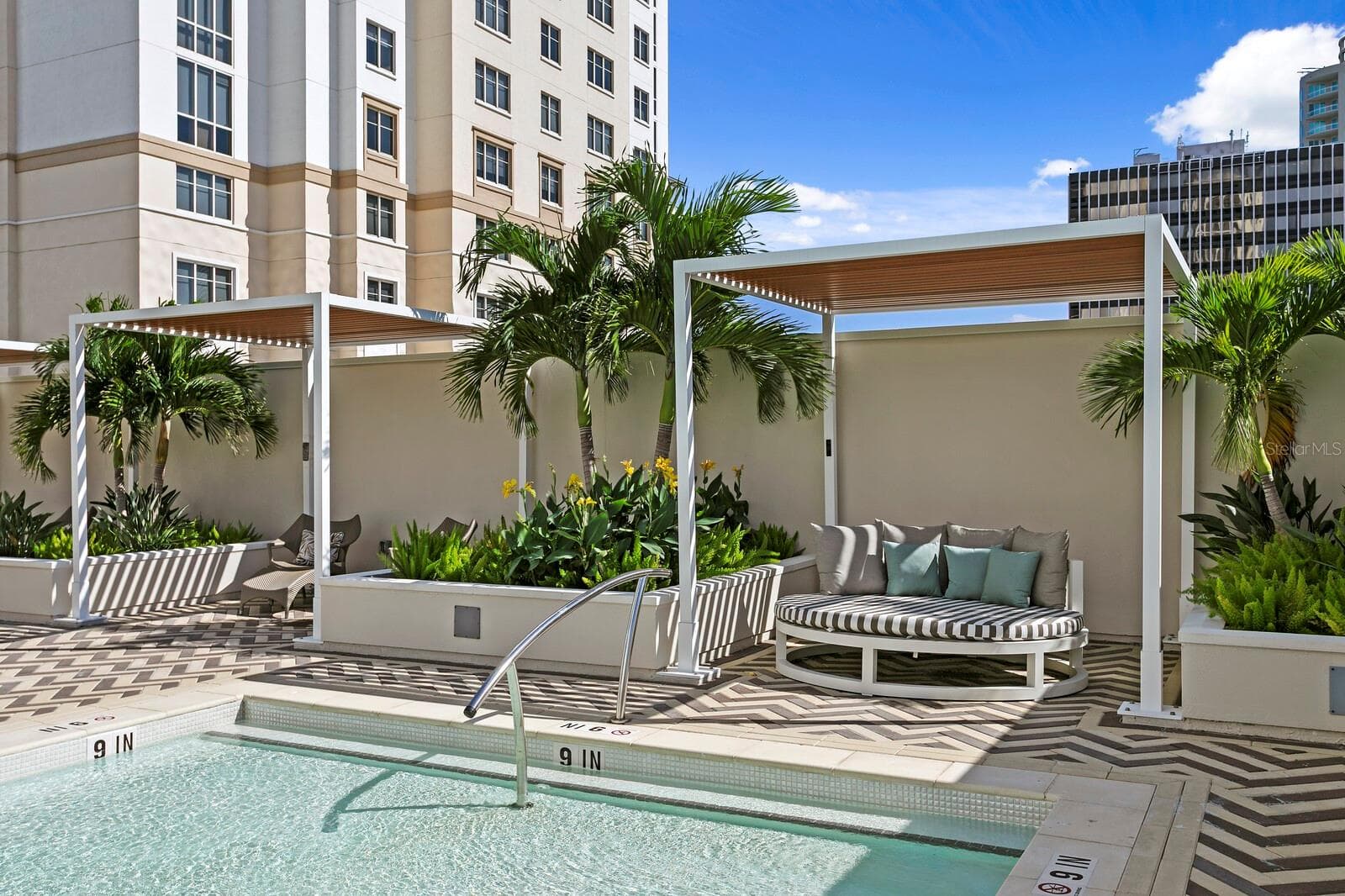 Condominium at 126 4TH AVE NE #502, ST PETERSBURG, photo 59 of 71