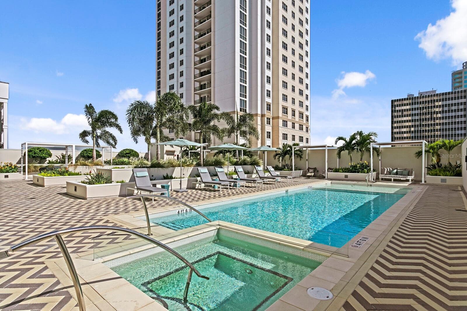 Condominium at 126 4TH AVE NE #502, ST PETERSBURG, photo 61 of 71