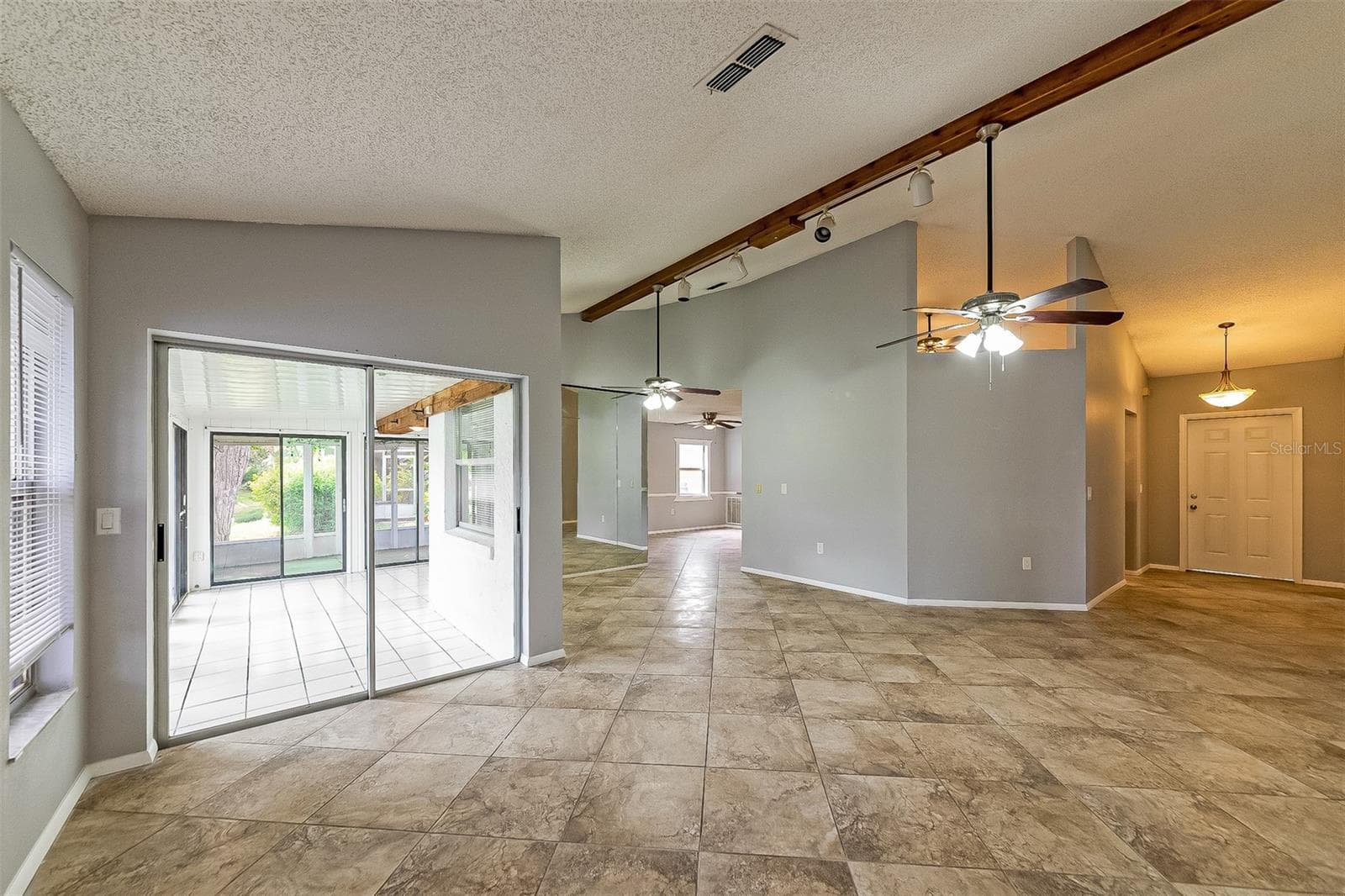Single Family Residence at 610 49TH ST E, BRADENTON, photo 7 of 21