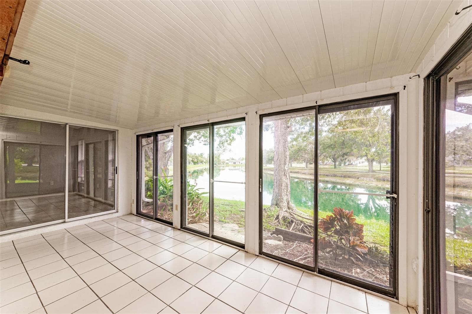 Single Family Residence at 610 49TH ST E, BRADENTON, photo 10 of 21