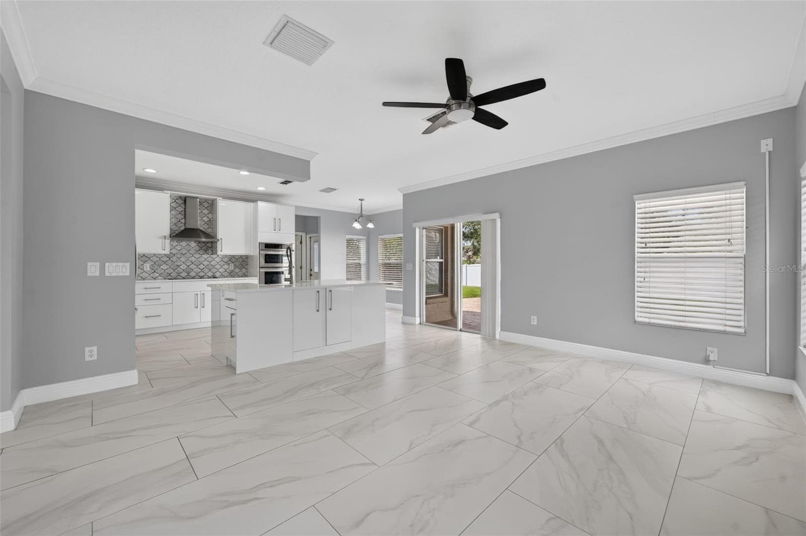 Single Family Residence at 1321 OSPREY COVE CT, ORLANDO, photo 6 of 32