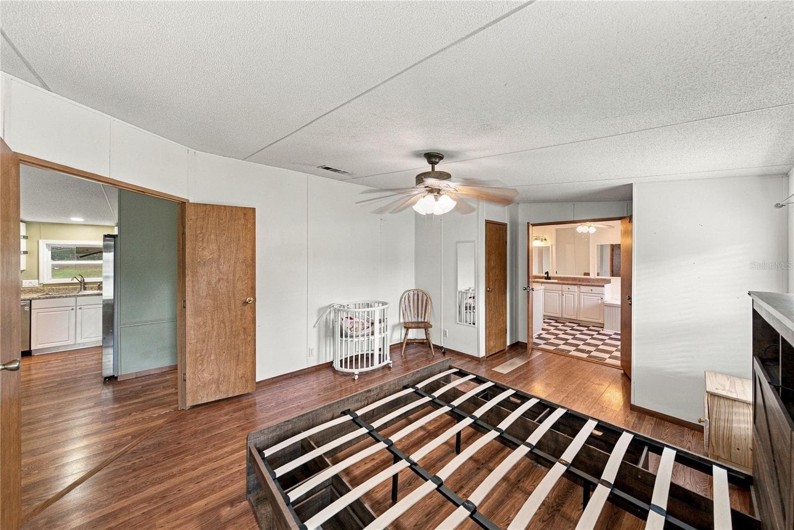 Manufactured Home at 713 SULTENFUSS RD, BABSON PARK, photo 11 of 38