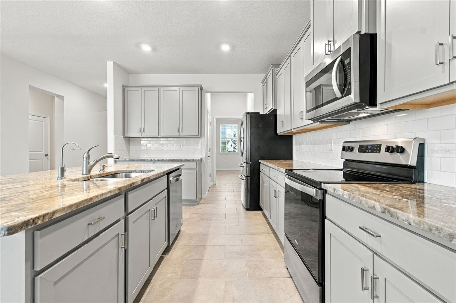 Single Family Residence at 3221 LIVING CORAL DR, ODESSA, photo 6 of 48