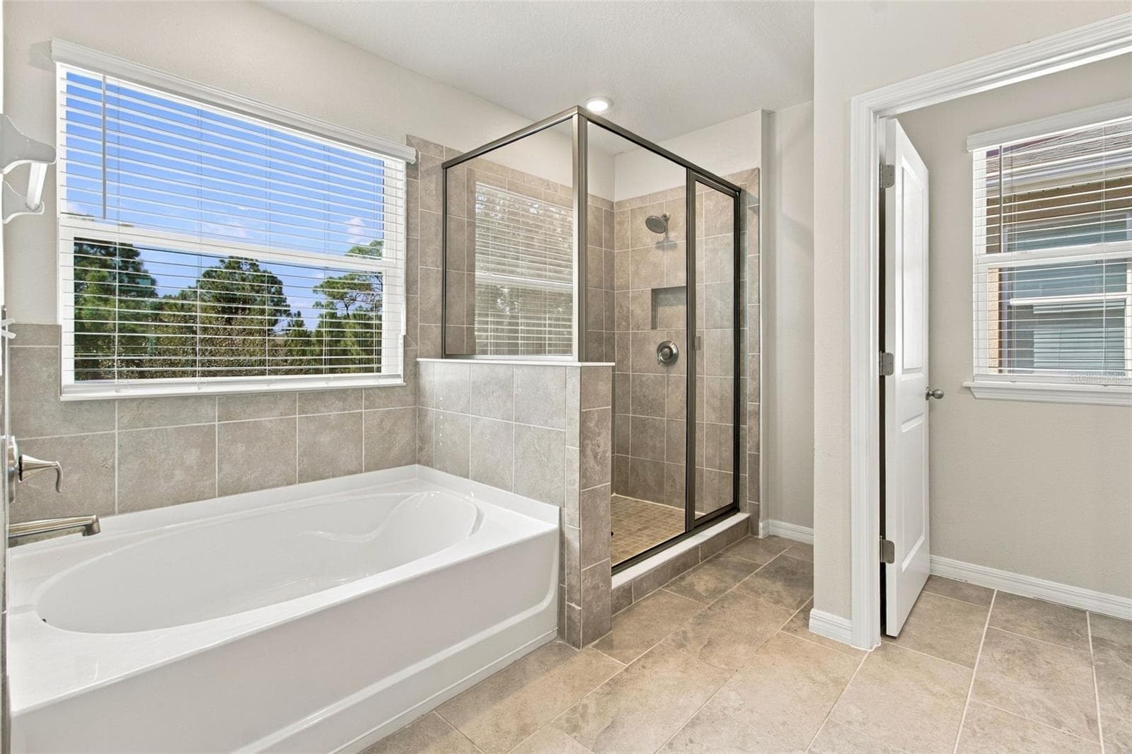 Single Family Residence at 3221 LIVING CORAL DR, ODESSA, photo 23 of 48