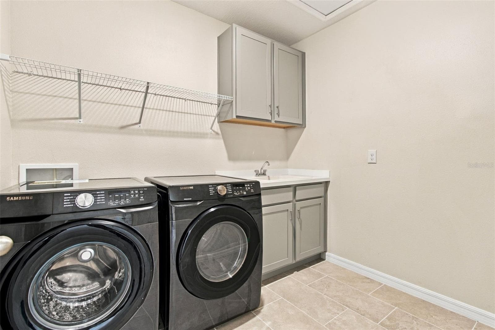 Single Family Residence at 3221 LIVING CORAL DR, ODESSA, photo 29 of 48