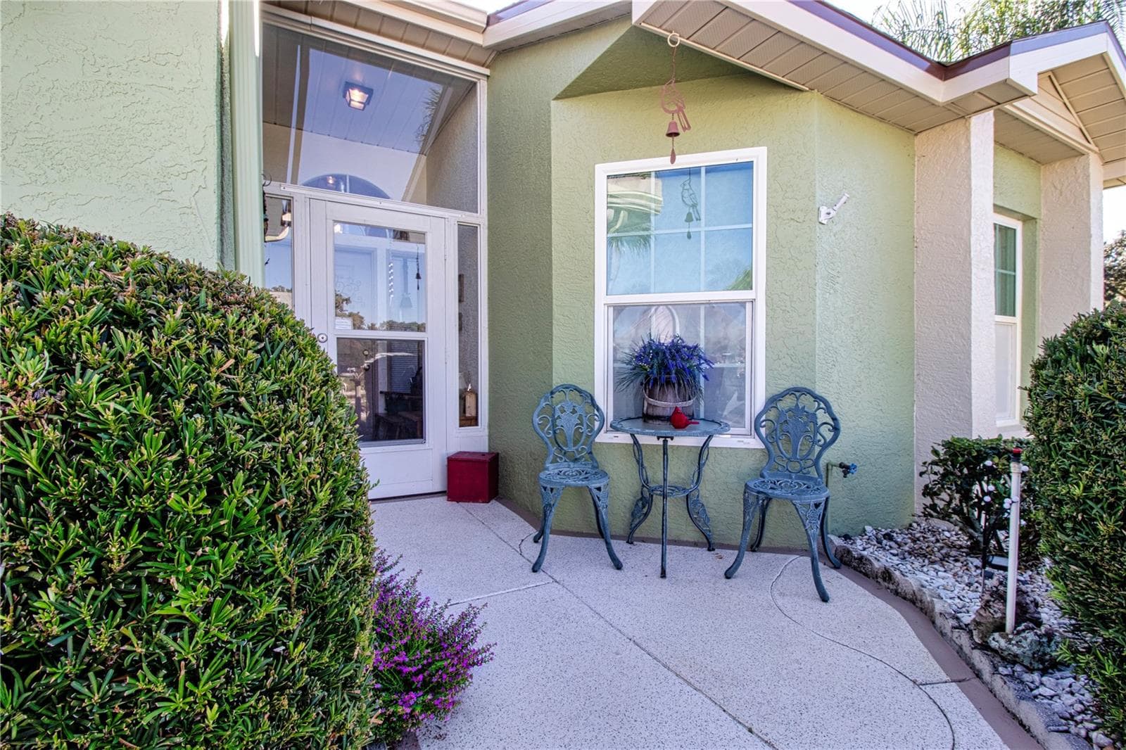 Single Family Residence at 2001 GARDENIA LANDINGS LN, SUN CITY CENTER, photo 5 of 71