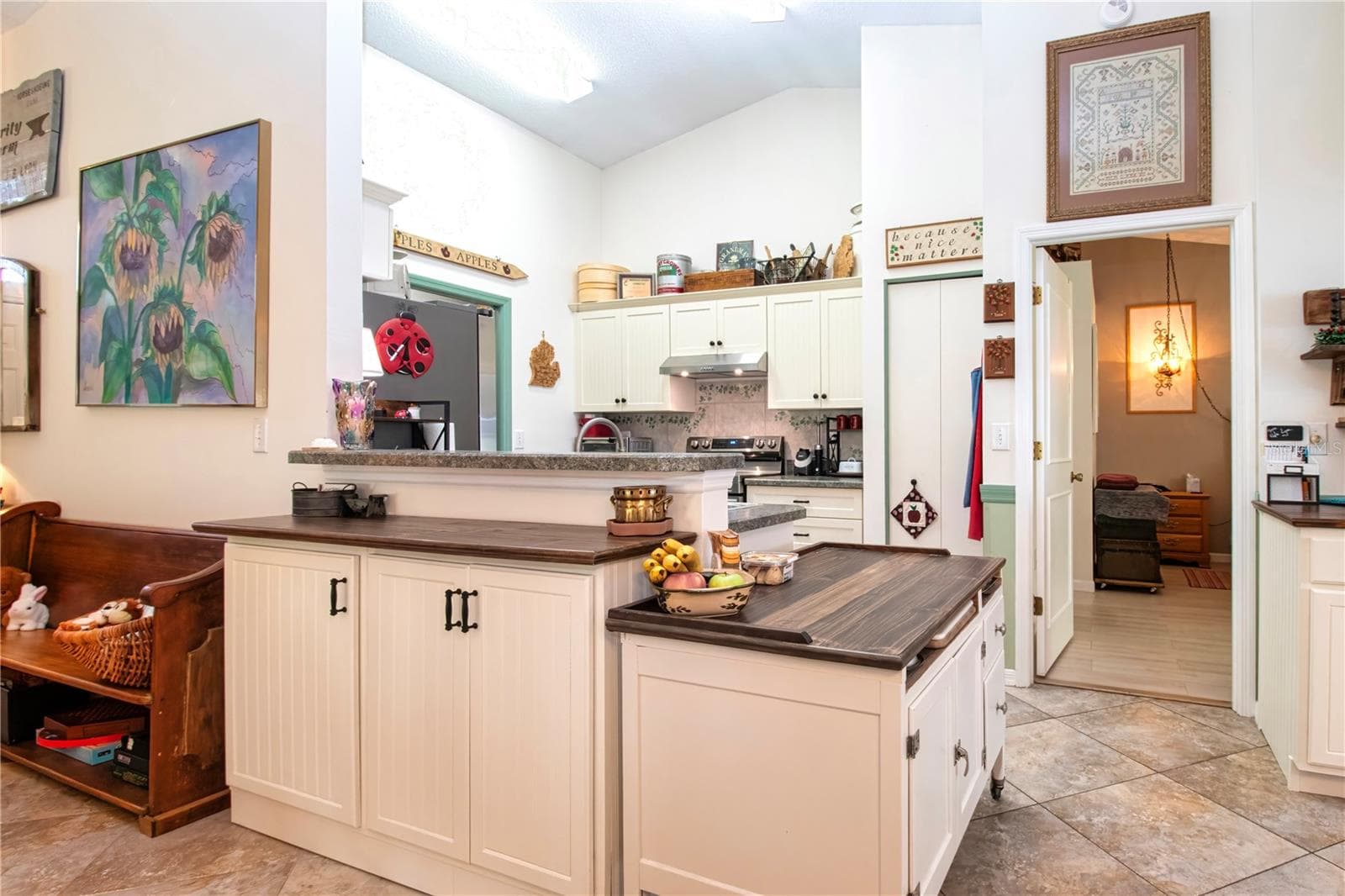 Single Family Residence at 2001 GARDENIA LANDINGS LN, SUN CITY CENTER, photo 16 of 71