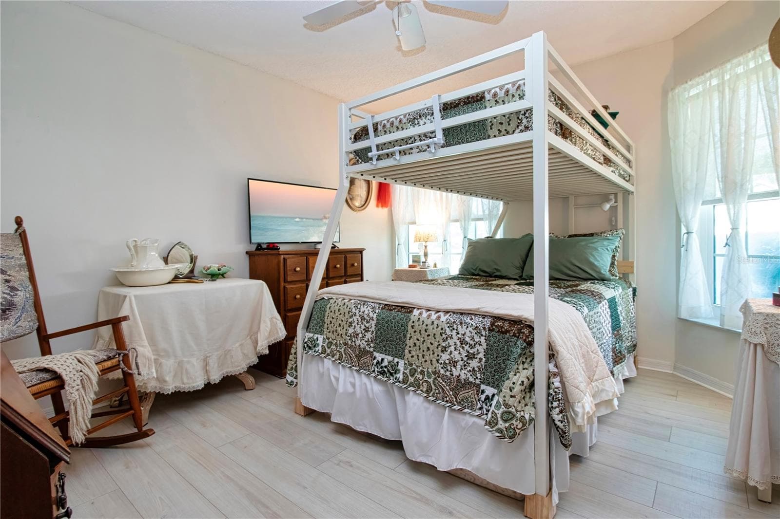 Single Family Residence at 2001 GARDENIA LANDINGS LN, SUN CITY CENTER, photo 40 of 71