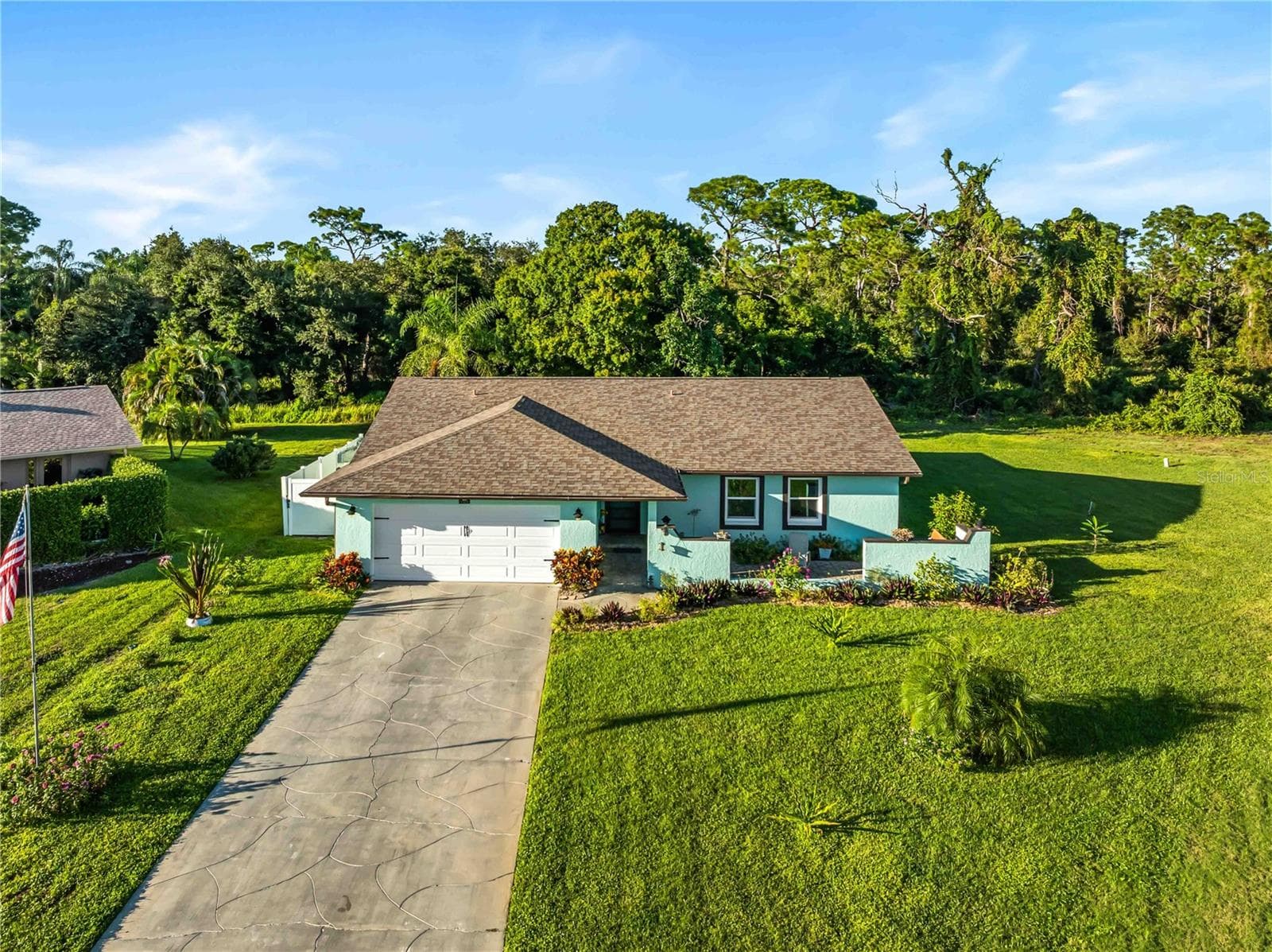 Single Family Residence at 1319 PINEBROOK WAY CT, VENICE, photo 2 of 56