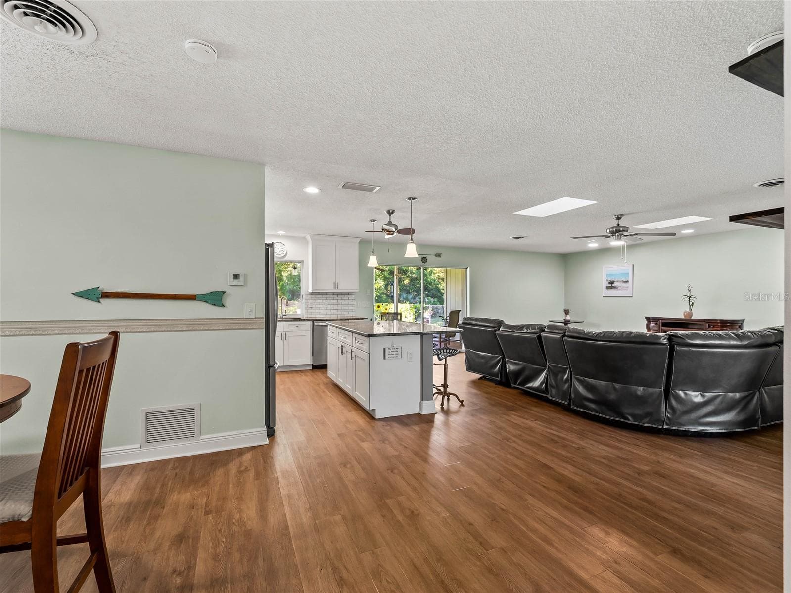 Single Family Residence at 1319 PINEBROOK WAY CT, VENICE, photo 8 of 56