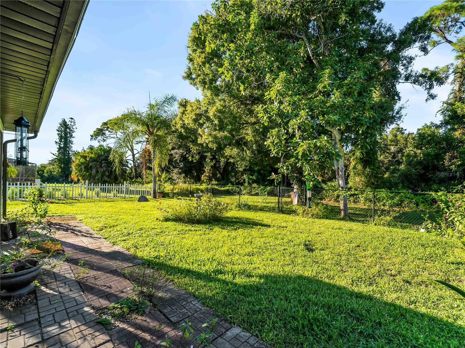 Single Family Residence at 1319 PINEBROOK WAY CT, VENICE, photo 34 of 56