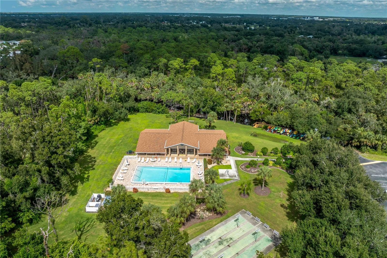 Single Family Residence at 1319 PINEBROOK WAY CT, VENICE, photo 42 of 56