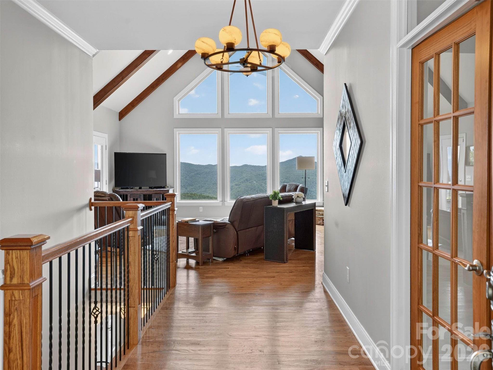 Single Family Residence at 57 Mountainaire Court, Hendersonville, photo 13 of 48