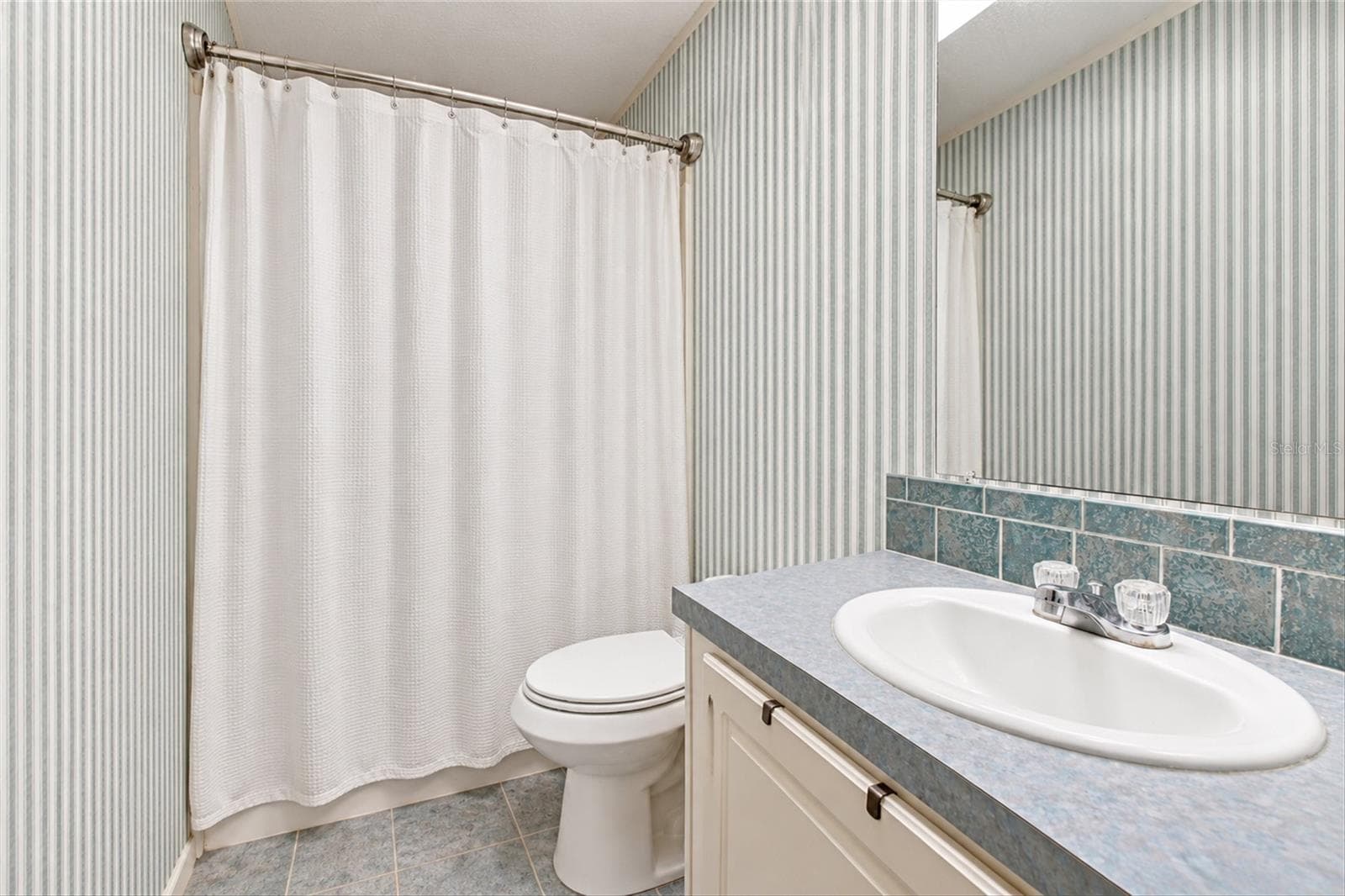 Manufactured Home at 4875 NW HICKORY ST, ARCADIA, photo 32 of 61