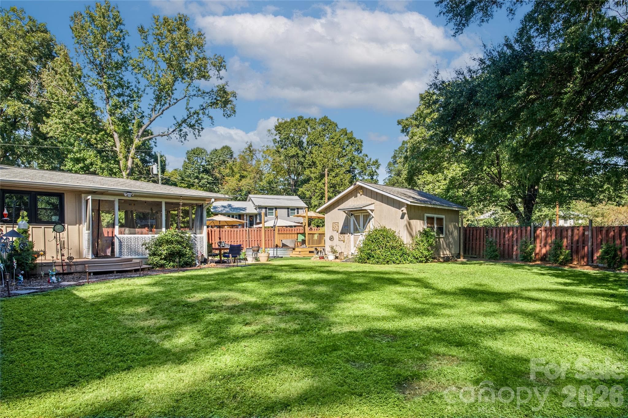 Single Family Residence at 6101 Rose Valley Drive, Charlotte, photo 33 of 48