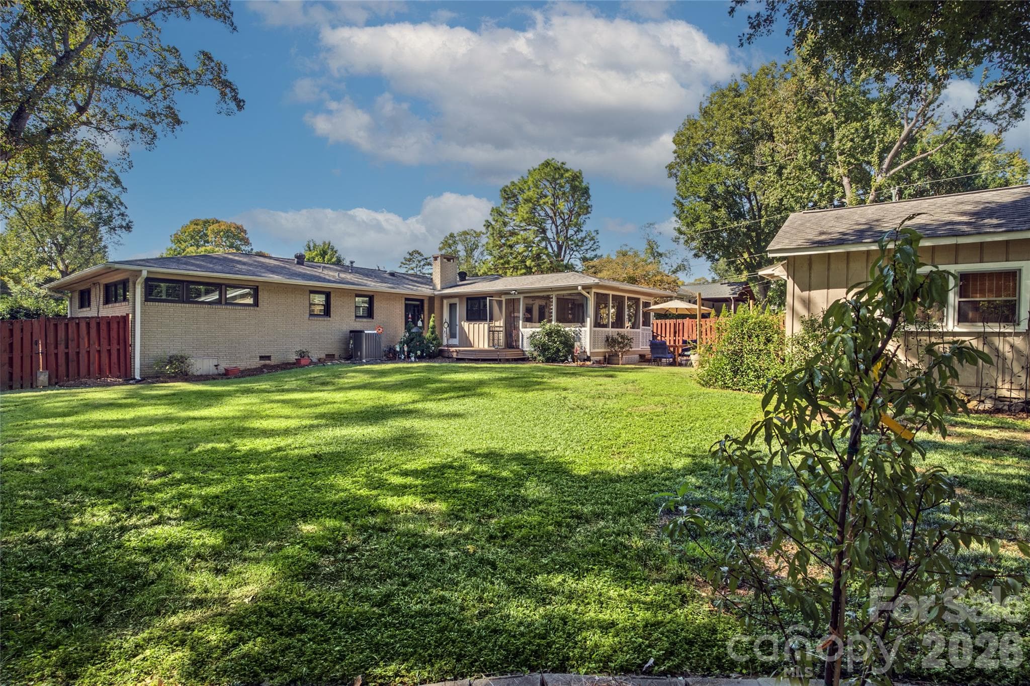 Single Family Residence at 6101 Rose Valley Drive, Charlotte, photo 34 of 48