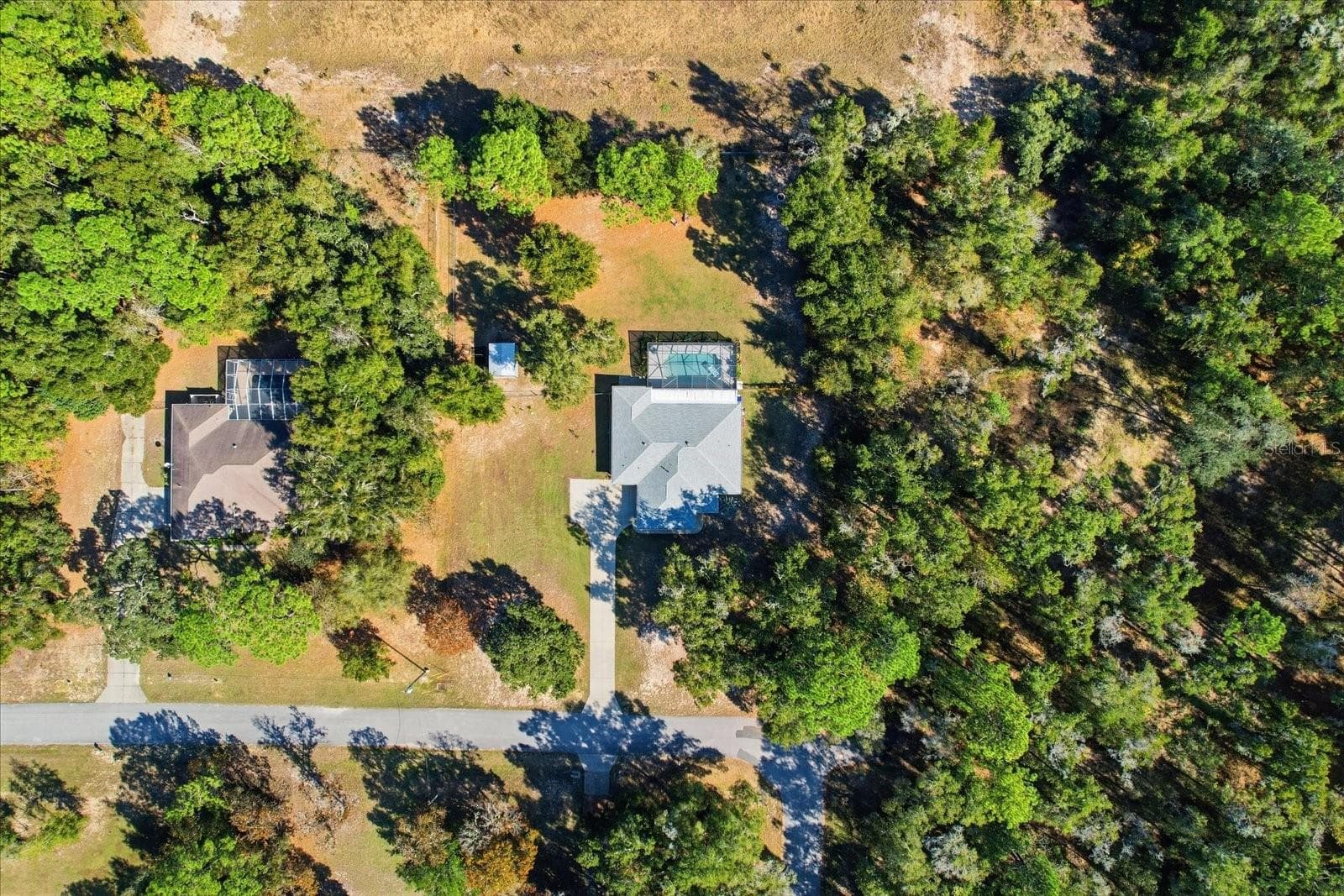 Single Family Residence at 3727 N BOXELDER WAY, BEVERLY HILLS, photo 3 of 45