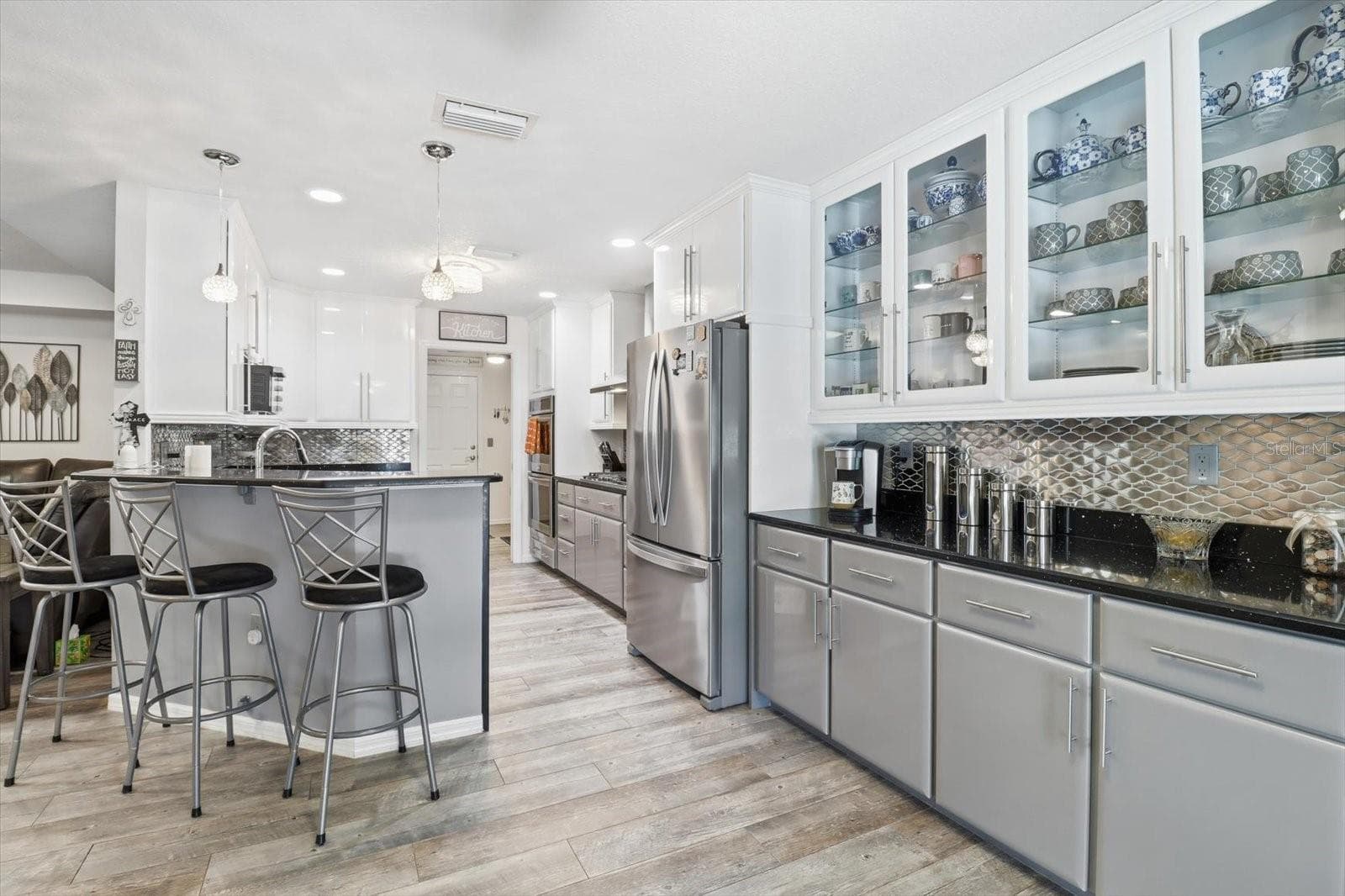 Single Family Residence at 3727 N BOXELDER WAY, BEVERLY HILLS, photo 13 of 45