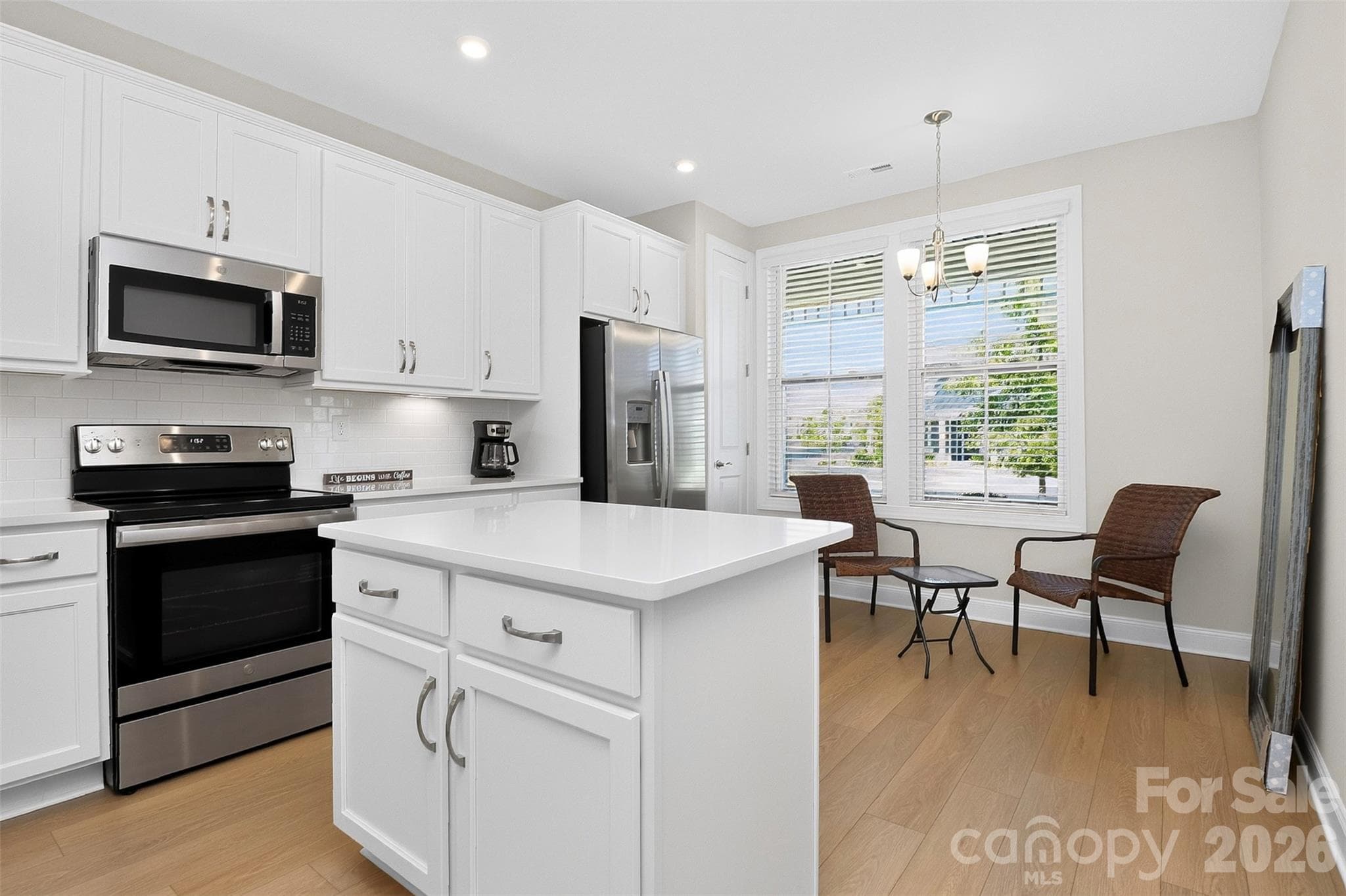 Single Family Residence at 4404 Moxie Way, Charlotte, photo 13 of 47