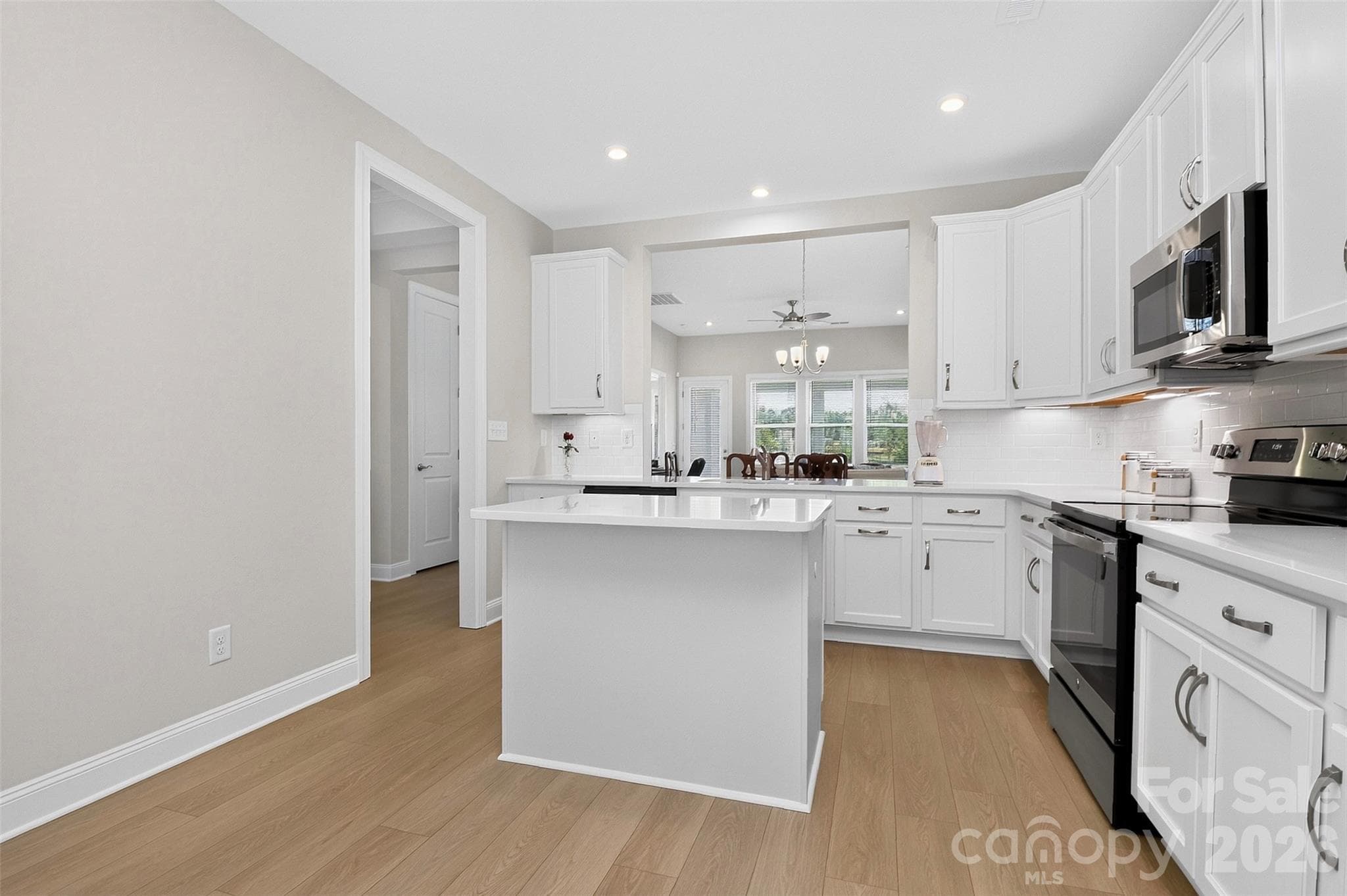 Single Family Residence at 4404 Moxie Way, Charlotte, photo 17 of 47