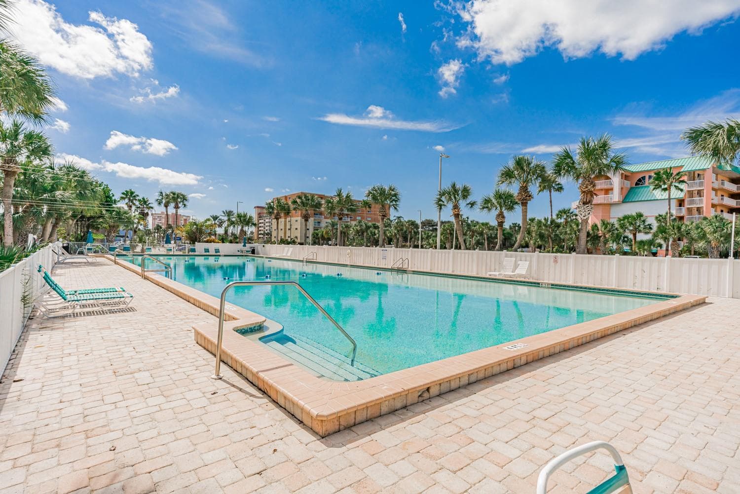 Condo - Hotel at 18399 GULF BLVD #398, INDIAN SHORES, photo 17 of 22
