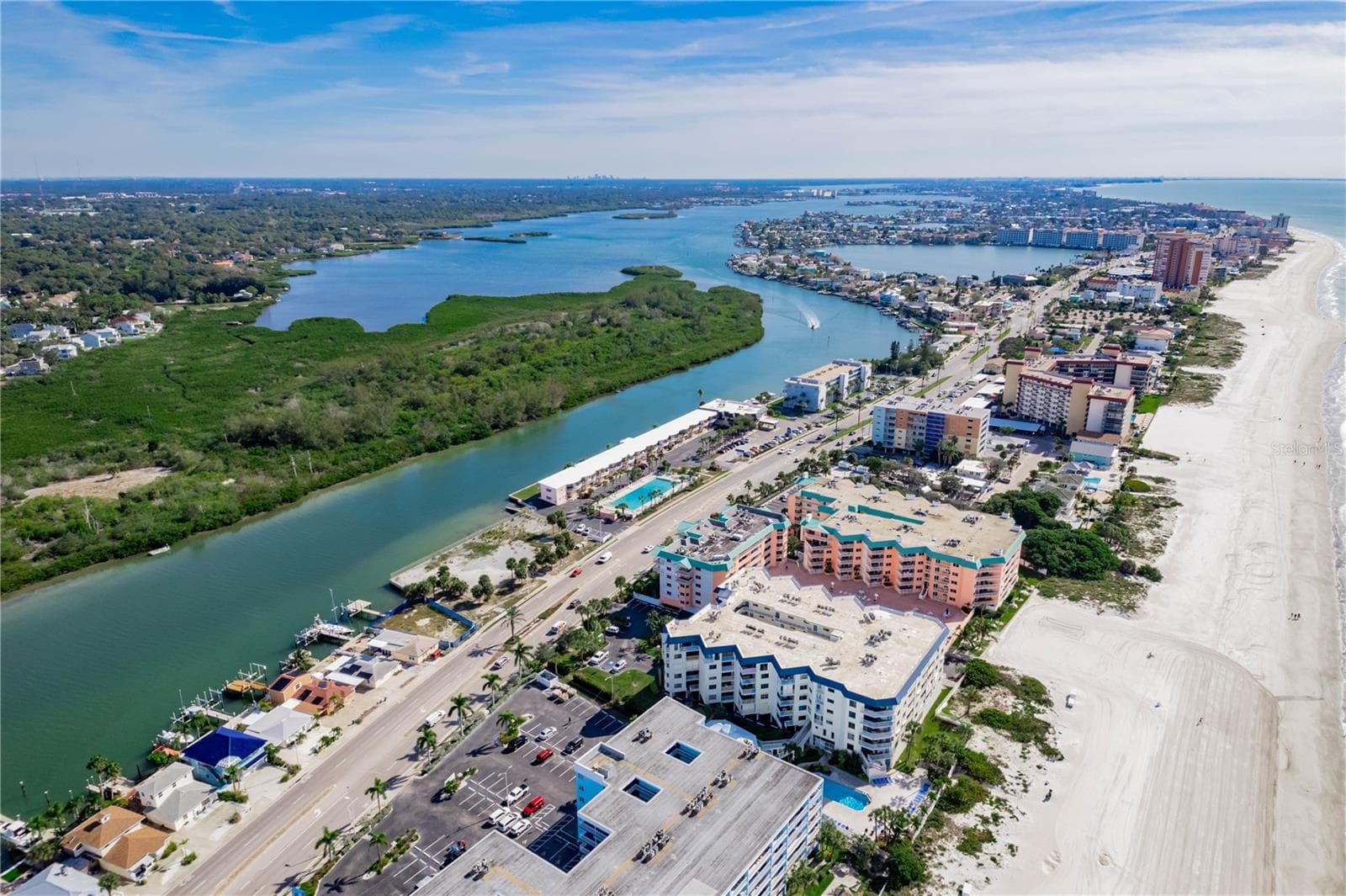 Condo - Hotel at 18399 GULF BLVD #398, INDIAN SHORES, photo 20 of 22