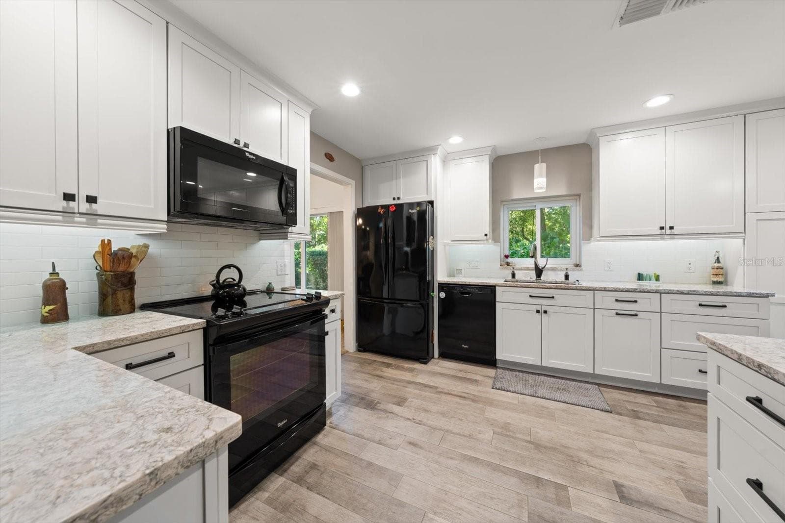 Single Family Residence at 1652 HOBBIT RD, DUNEDIN, photo 16 of 47