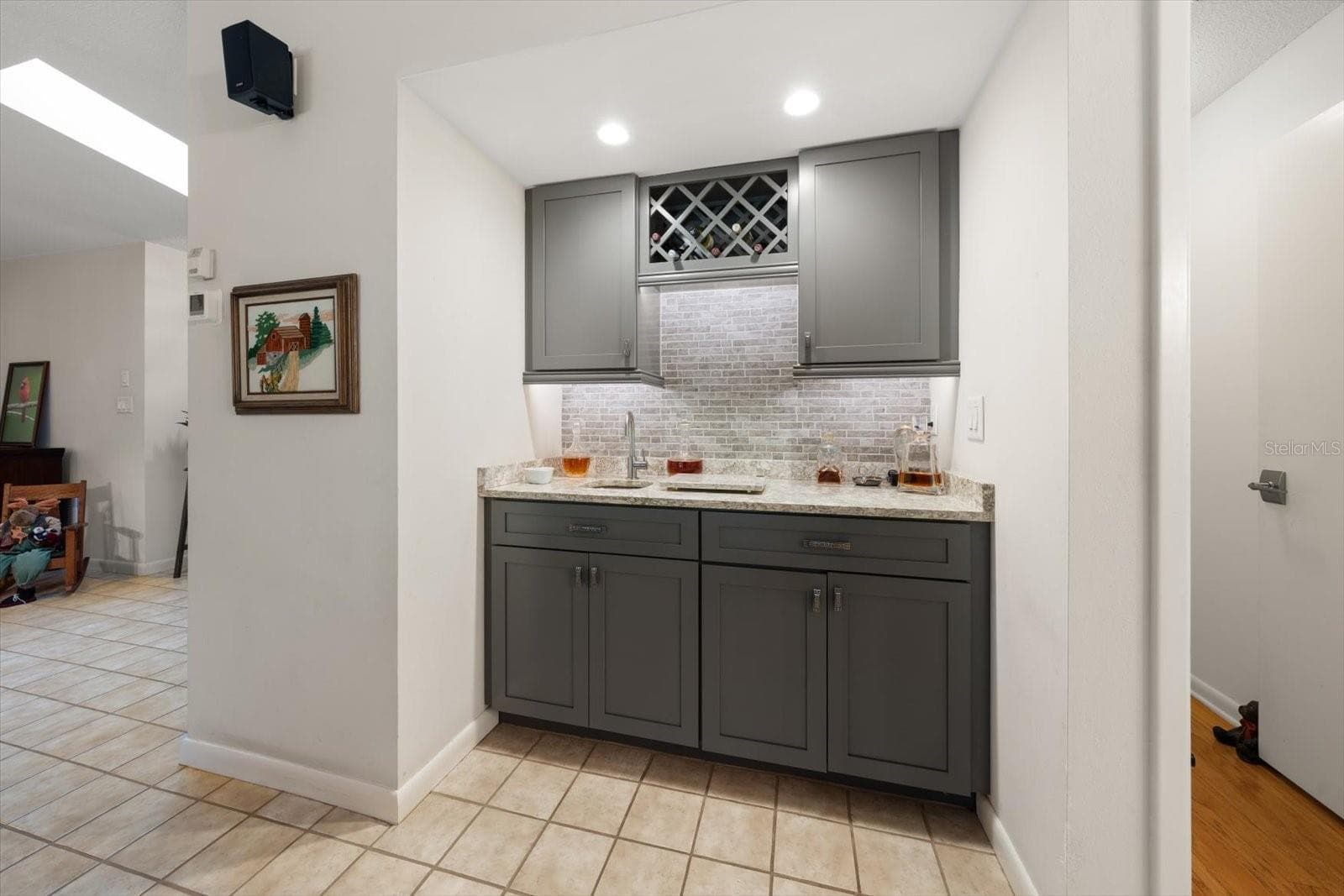 Single Family Residence at 1652 HOBBIT RD, DUNEDIN, photo 27 of 47