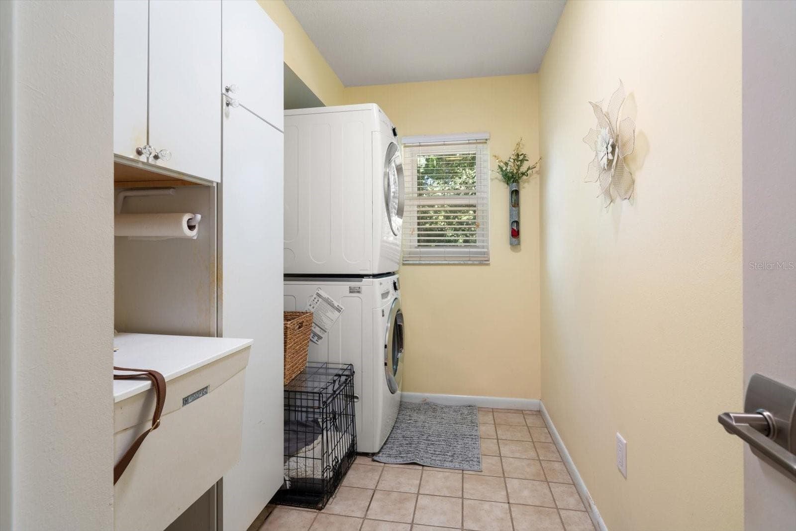 Single Family Residence at 1652 HOBBIT RD, DUNEDIN, photo 32 of 47